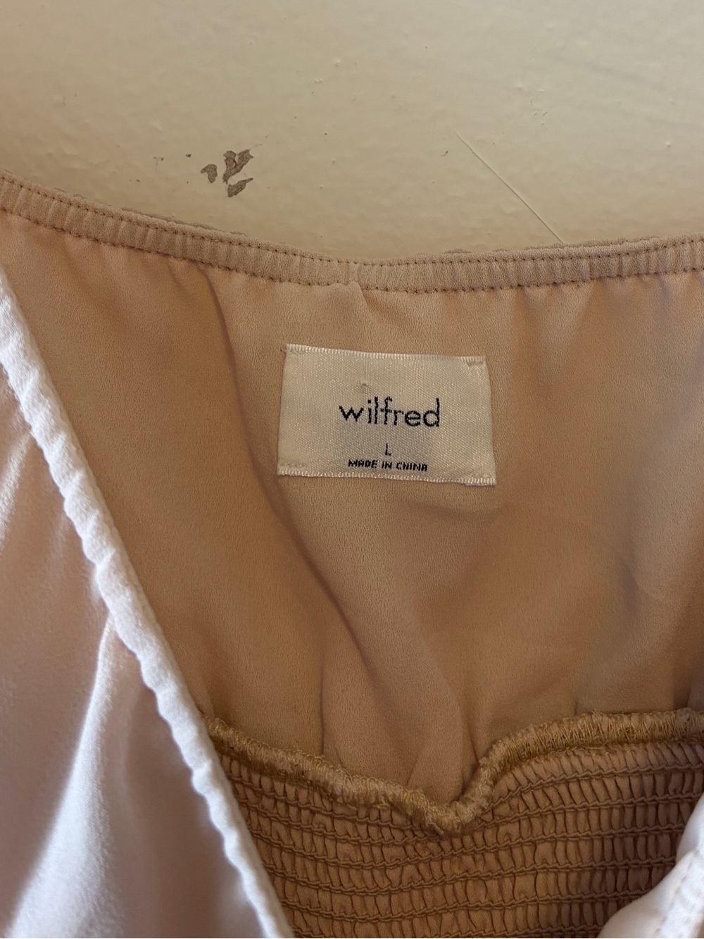 Aritzia Wilfred Bella Dress Beige Sz large Smocked Bodice High Slit Long Sleeve - Picture 7 of 15